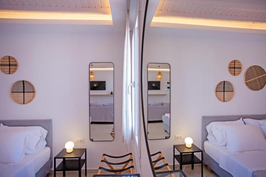 Postel nebo postele na pokoji v ubytování The Lavish Suite