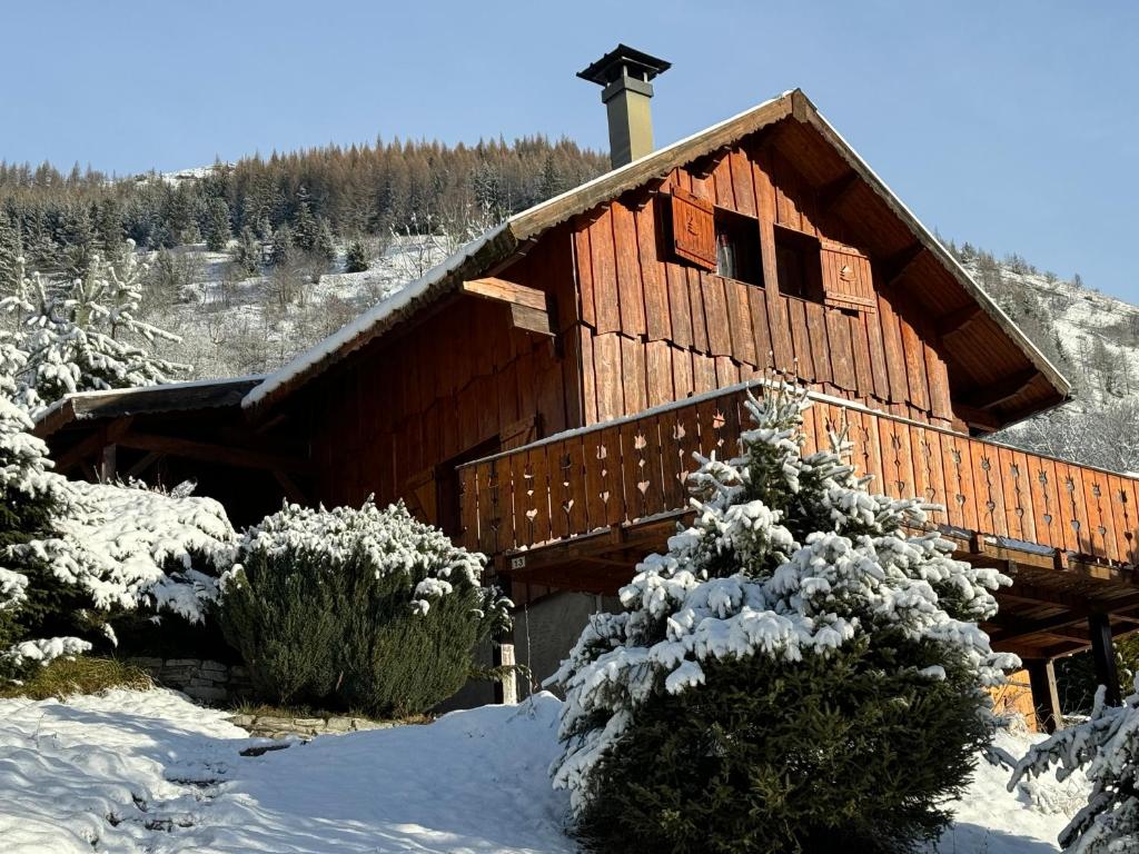 Les Marmottes de l&#39;Alpe durante l&#39;inverno