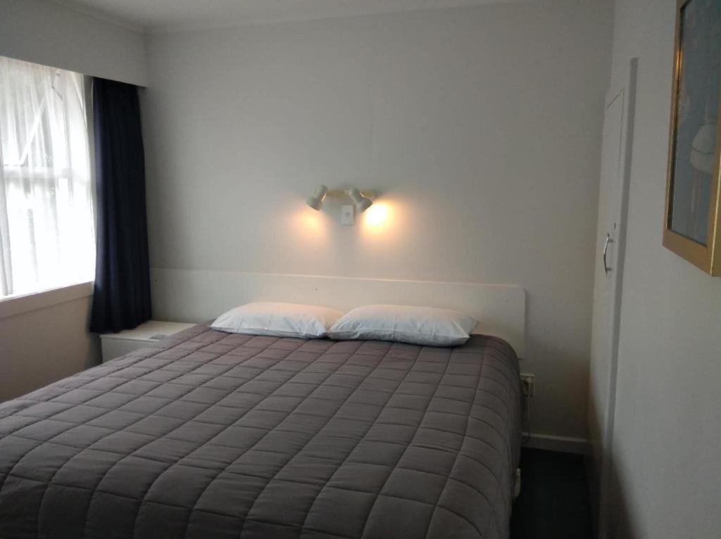 Queens Park Motels - Resim 21