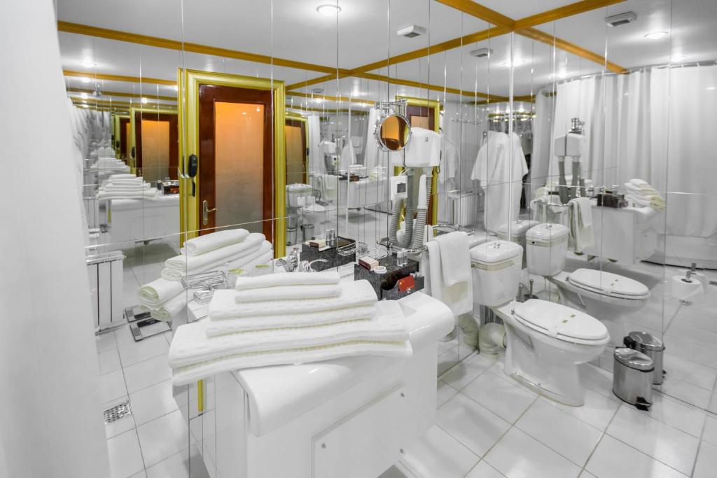 Bucharest Comfort Suites Hotel - Resim 30