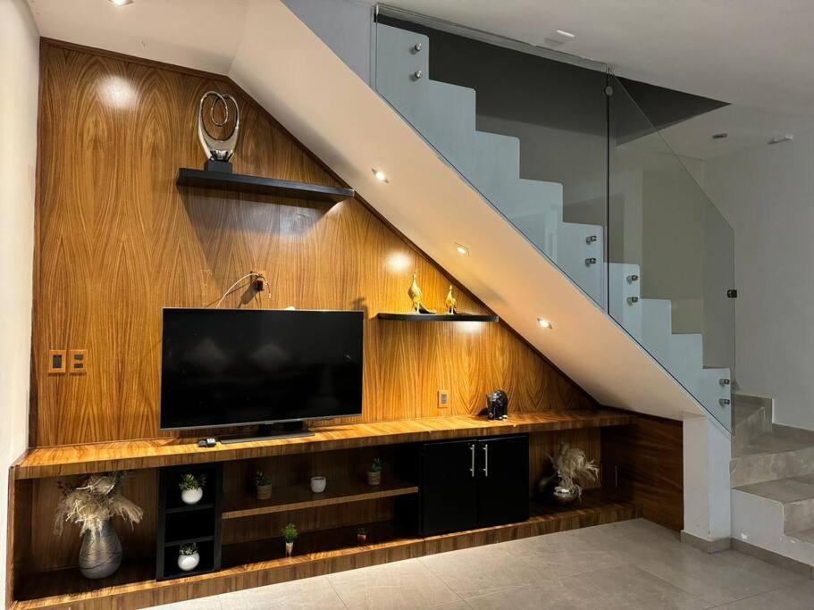 TV a/nebo společenská místnost v ubytování Casa Volcán