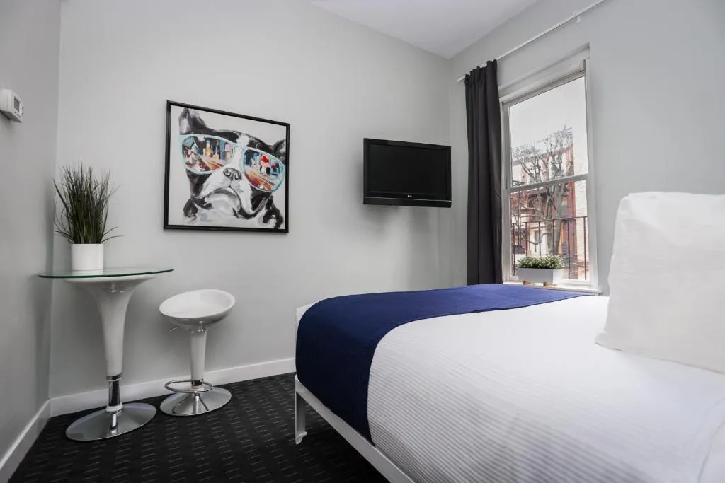 Cozy Studio on Newbury Street, #1 in Haverhill