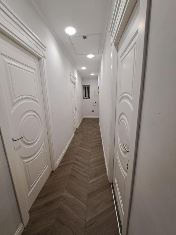 Zdjęcie z galerii obiektu Amendola Rooms w mieście Neapol