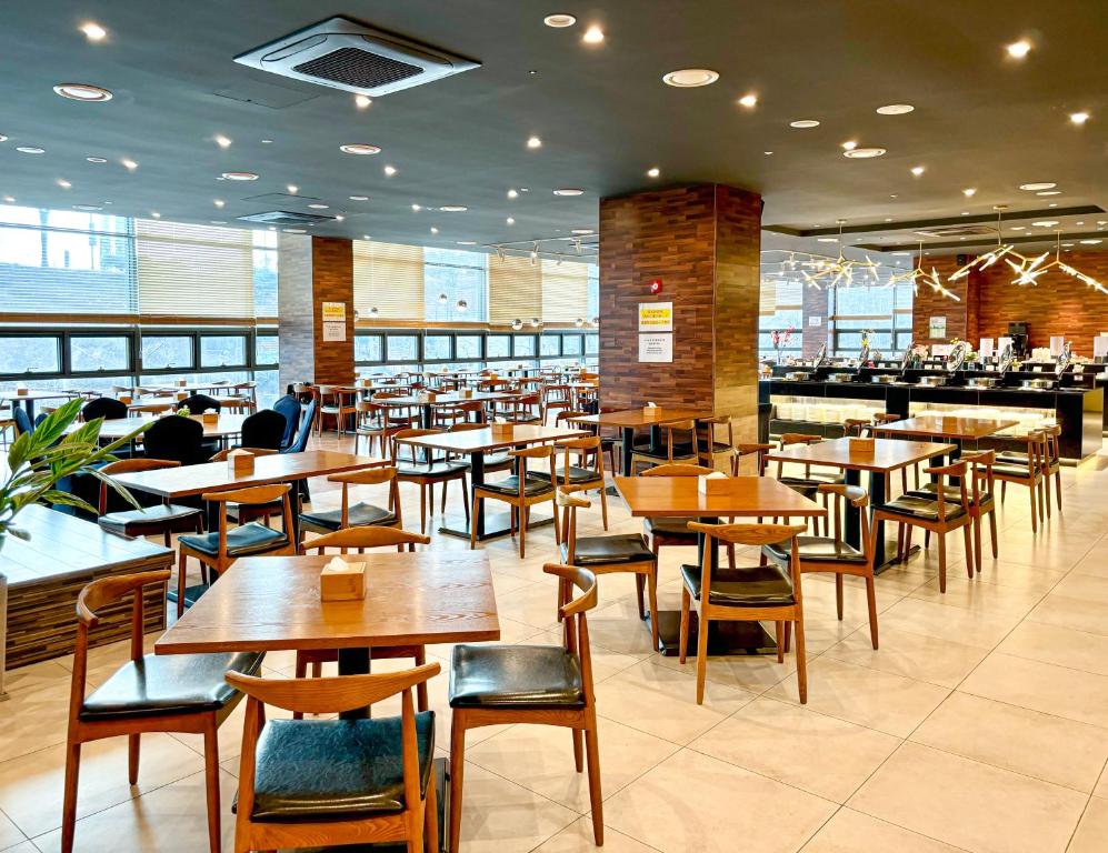 Restaurace v ubytování Airsky Hotel Incheon