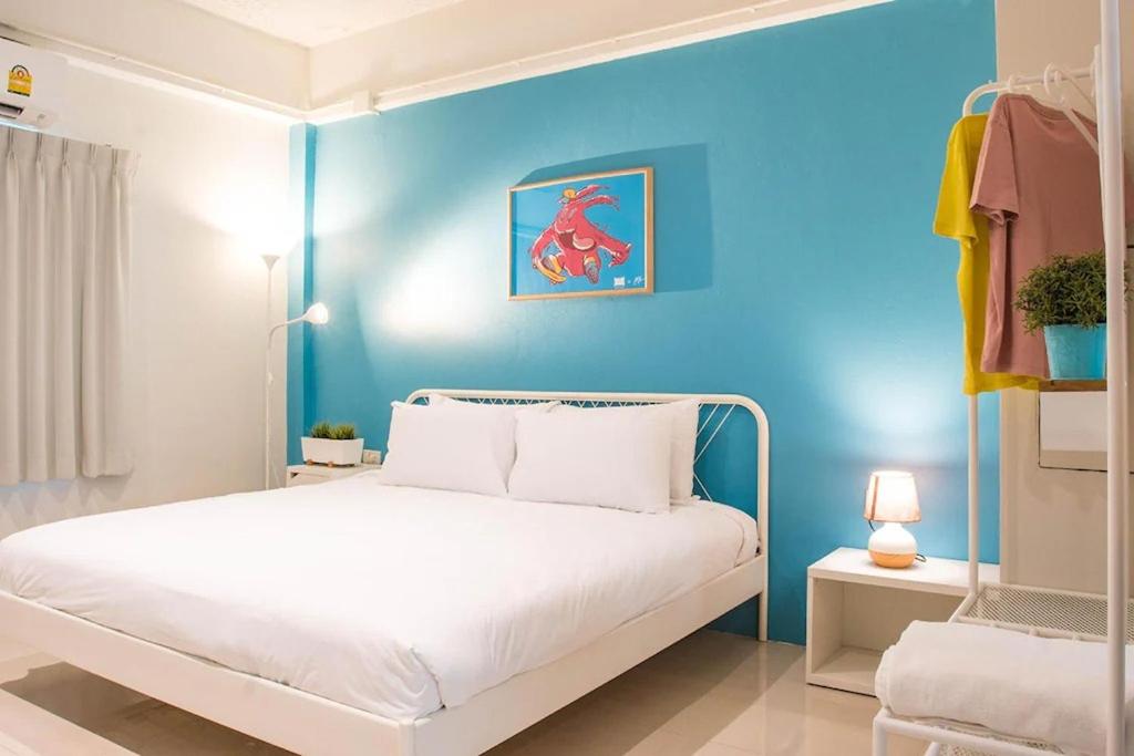 Giường trong phòng chung tại ME U Hostel Pattaya