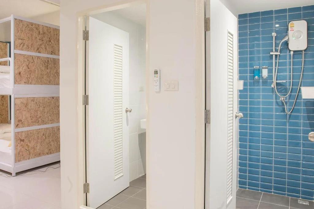 ME U Hostel Pattaya - Resim 33