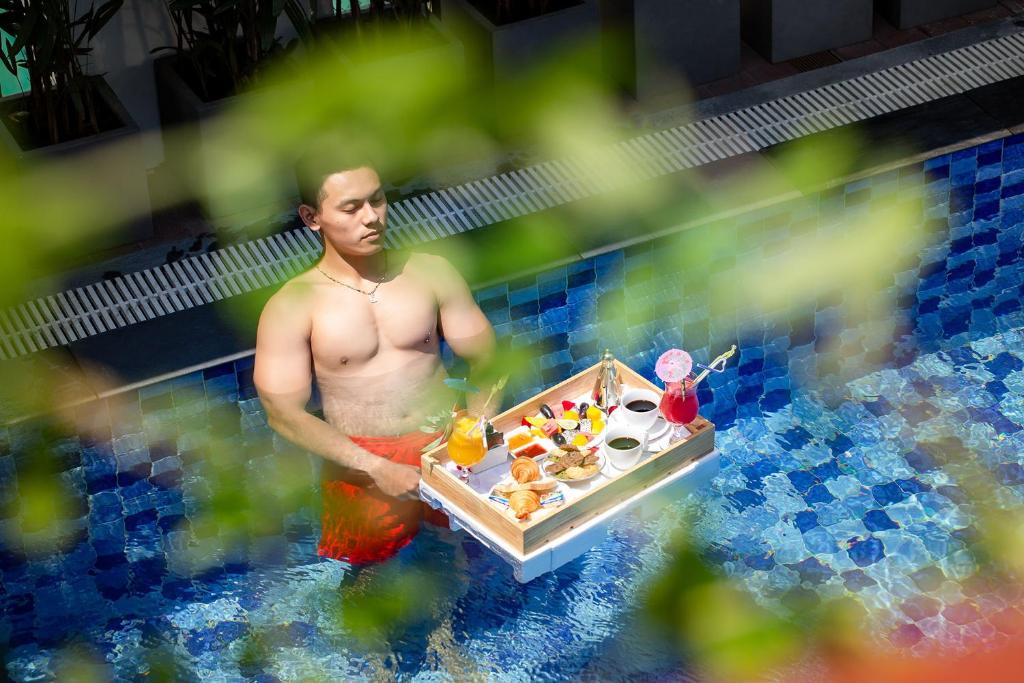 Jídlo v hotelu nebo okolí