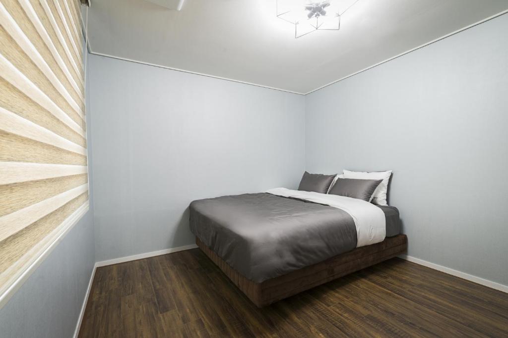 Handongijen Pension - Suite With Sea View