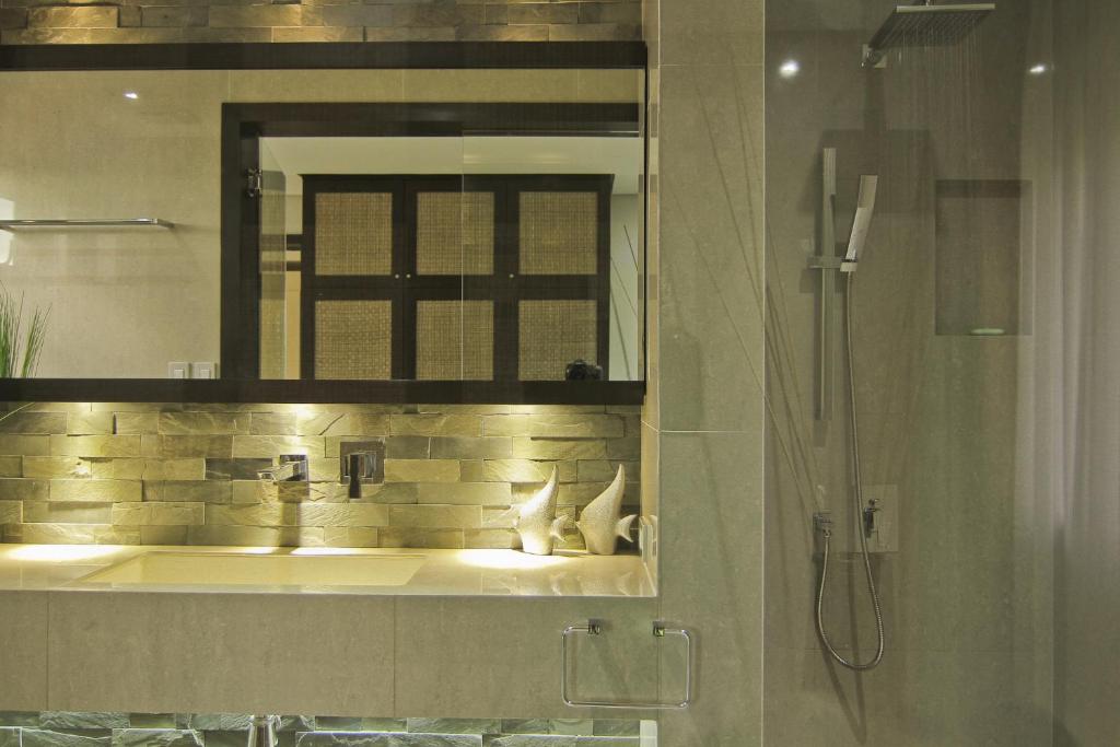 Koupelna v ubytování Boracay Suites