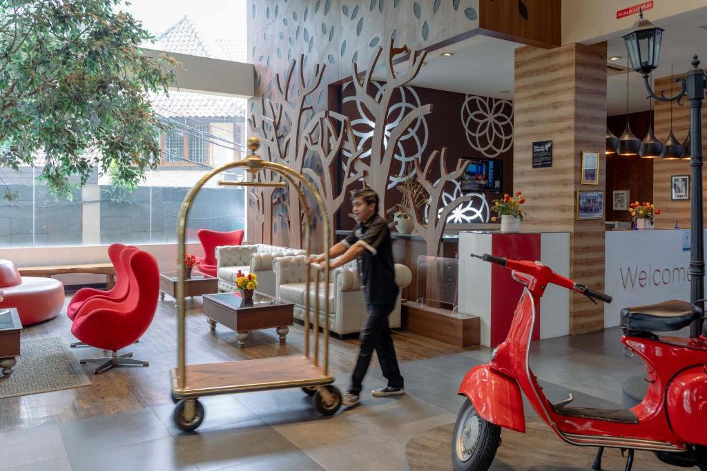 Istumisnurk majutusasutuses Kalya Hotel Bandung Dago