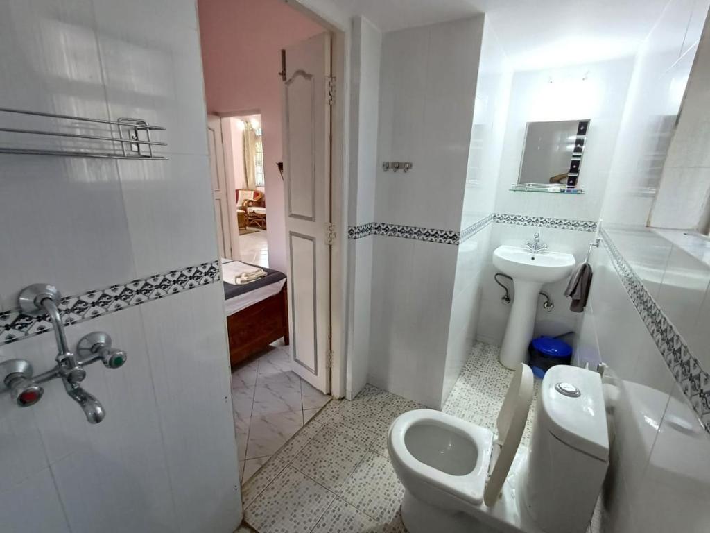 Koupelna v ubytování Kinara 2 bhk Villa