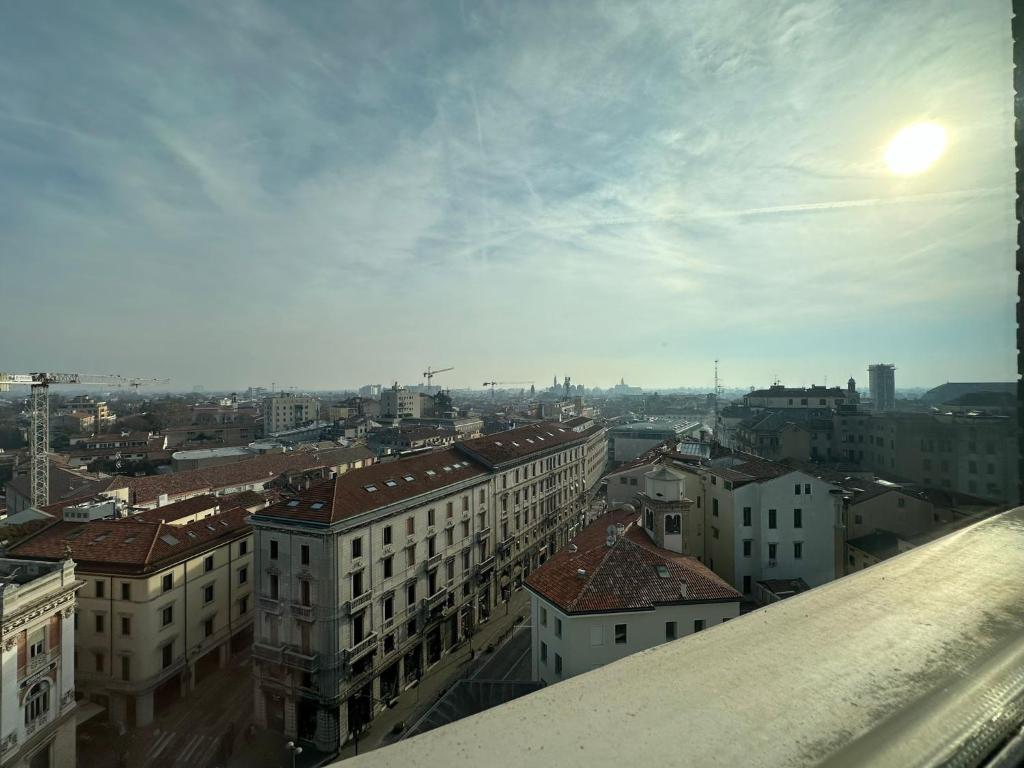 パドヴァにあるWelc-ōM Largo Europa City Viewの最上階からの市街の景色