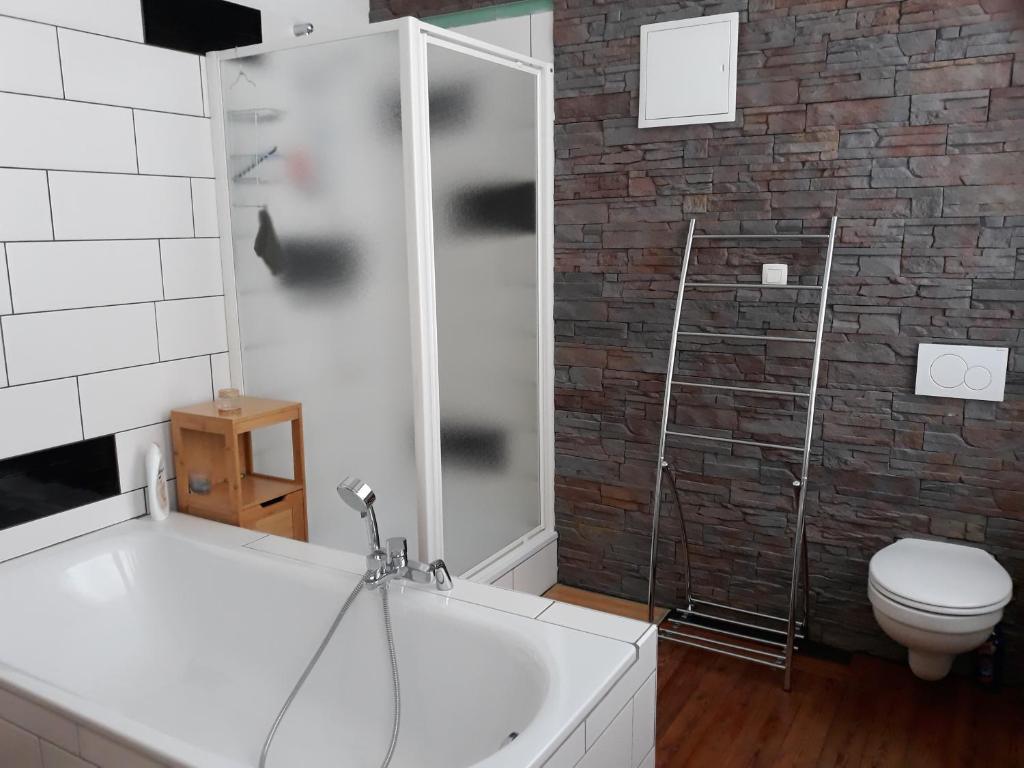 Koupelna v ubytování La couque cuivrée
