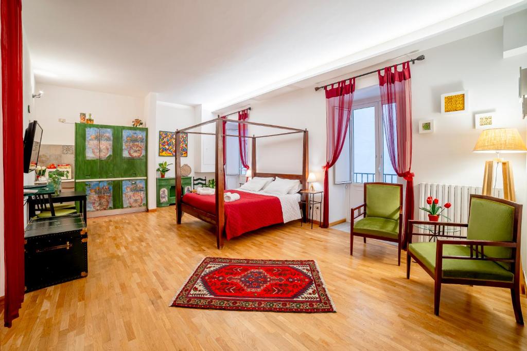 Natoli Apartments - 