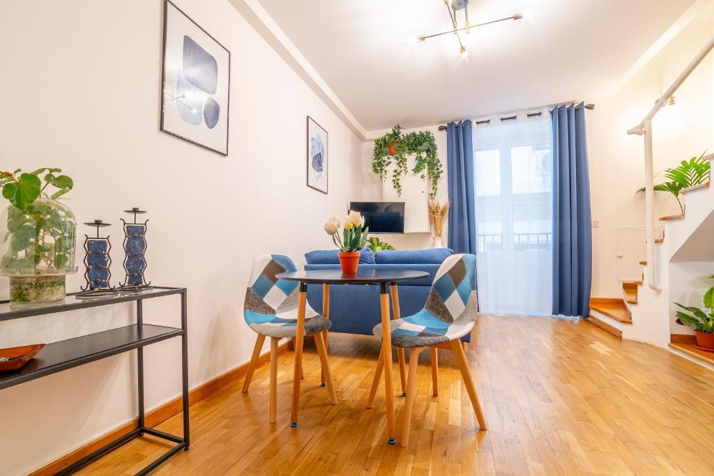 Natoli Apartments - 