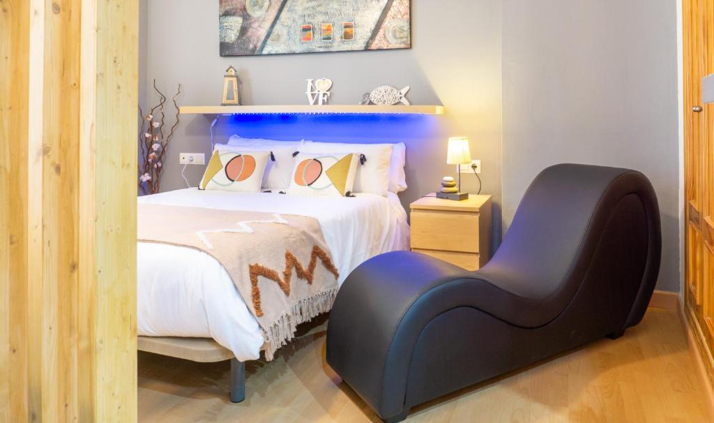 Postel nebo postele na pokoji v ubytování Love Apartment Málaga Center