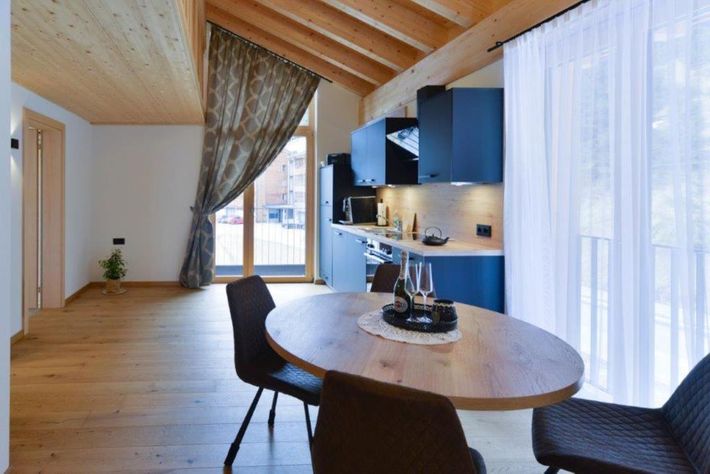 Fotografie z fotogalerie ubytování Haus Margrith Alpenblick Appartements v destinaci Damuls