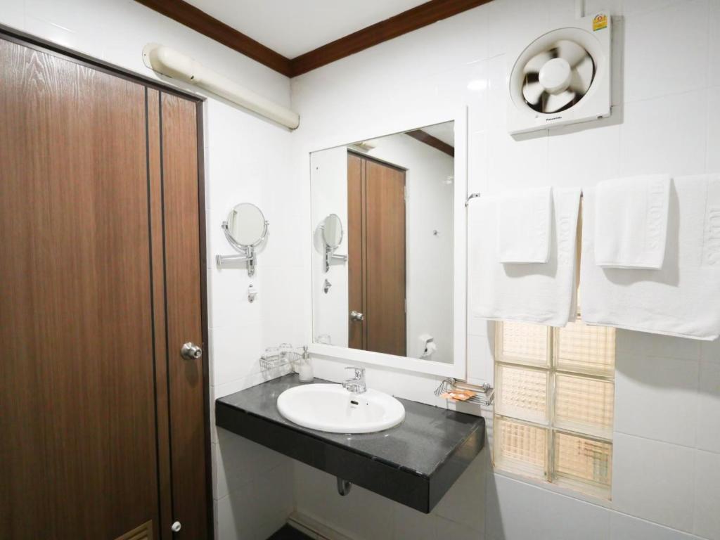 Sakol Hotel - Resim 3