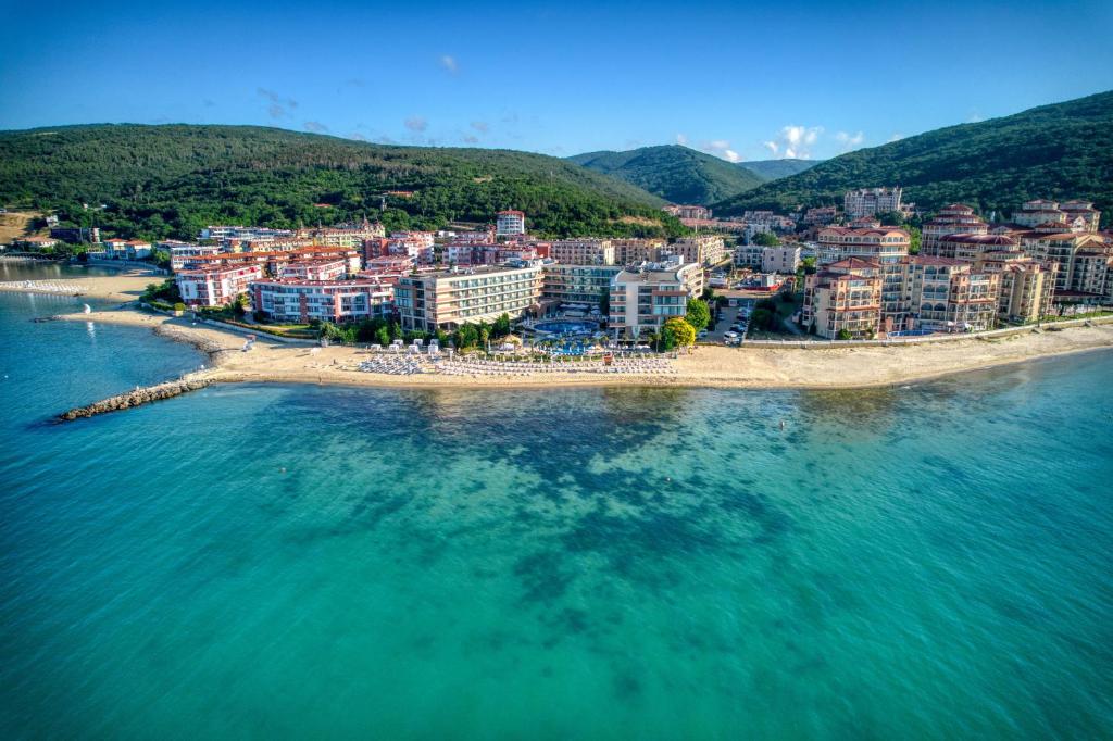 an aerial view of a beach with buildings and the water at MPM Hotel Zornitza Sands in Elenite