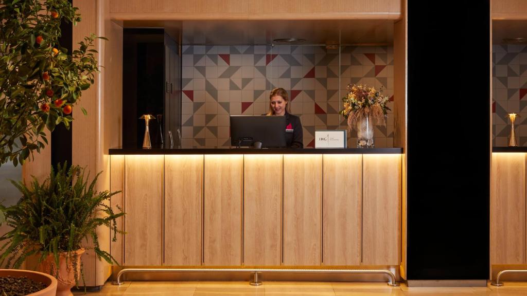 Crowne Plaza Madrid - Centre Retiro by IHG - Resim 10