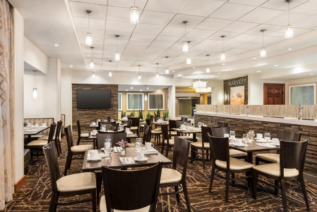 Holiday Inn Gaithersburg by IHG photo