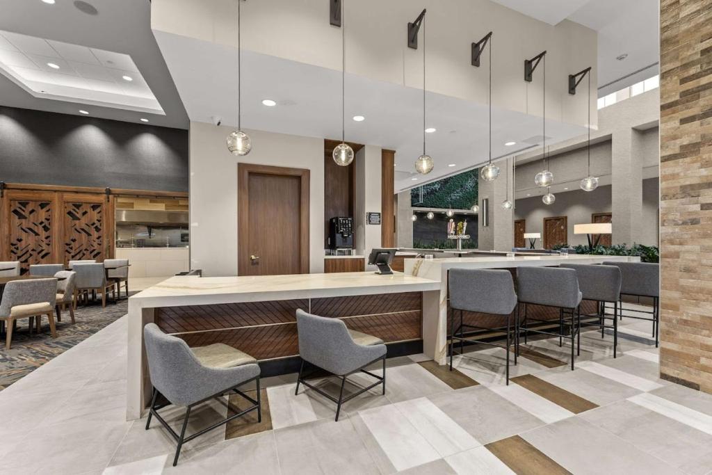 Fotografie z fotogalerie ubytování Embassy Suites By Hilton Irving Las Colinas v destinaci Irving
