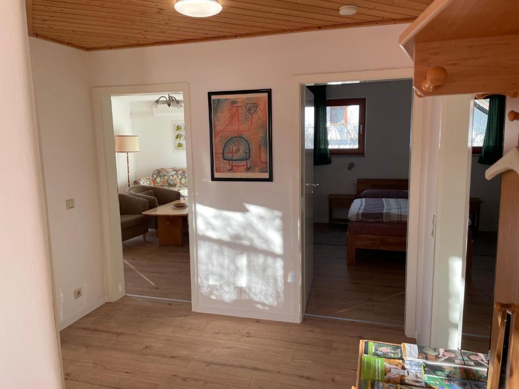 Ferienwohnung Fernblick mit großer Loggia - One-Bedroom Apartment