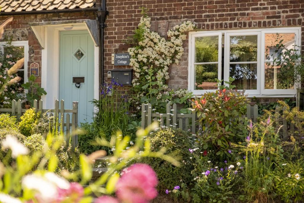 Josephines Cottage, Little Walsingham (updated prices 2024)