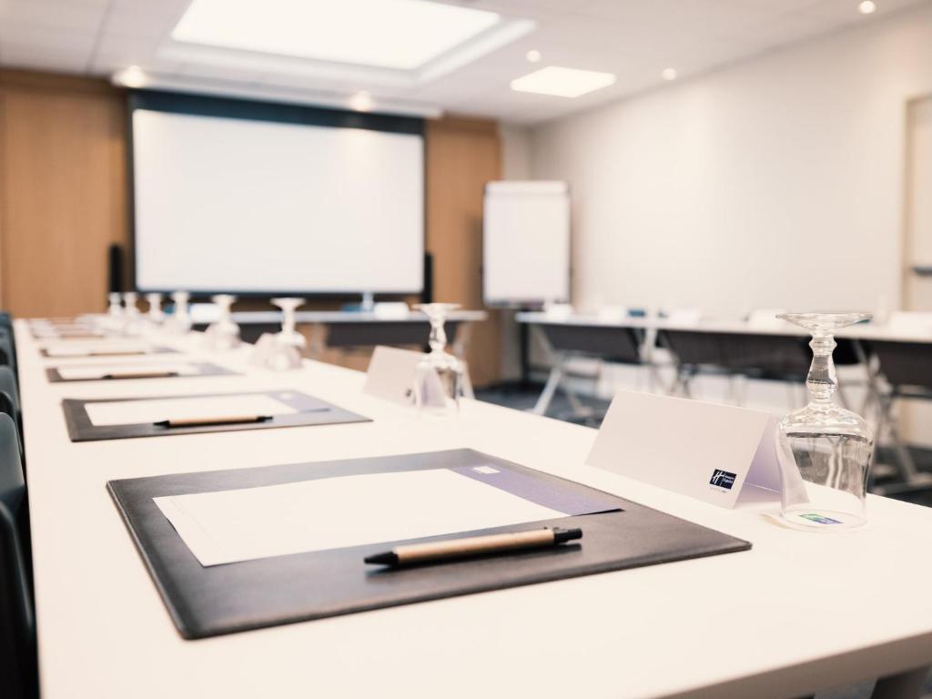 Holiday Inn Express Lille Centre by IHG - Resim 24