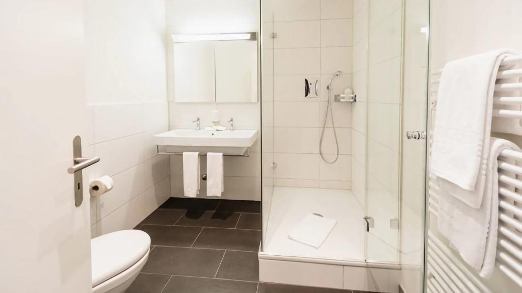 Central City Hotel Rochat - Resim 27