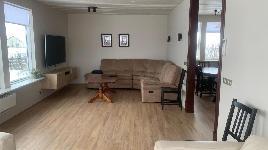 Posezení v ubytování Fossar Villa