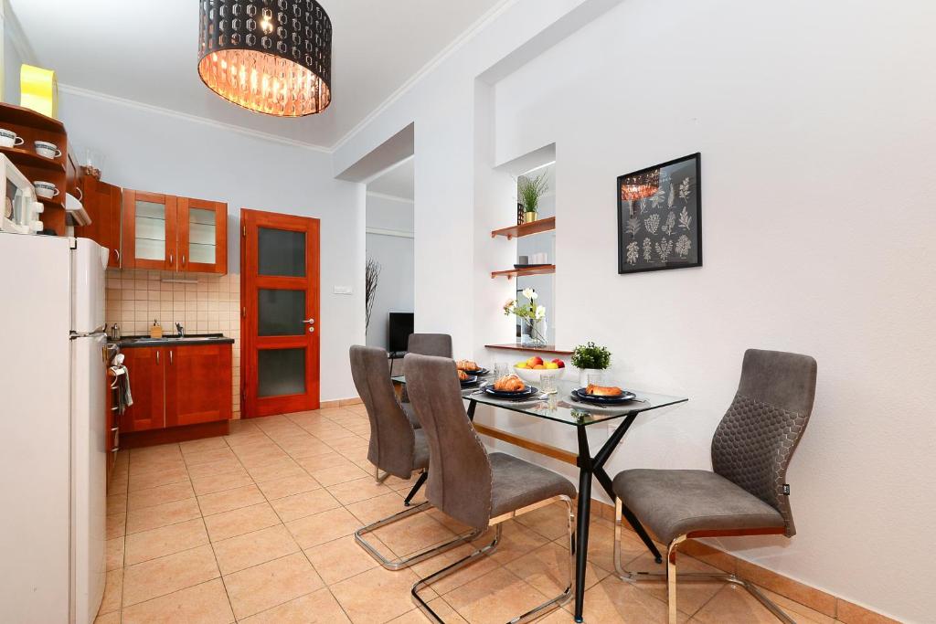 Luxury Central Apartment R161 1072 Budapest, 16 Rákóczi út kép - 1