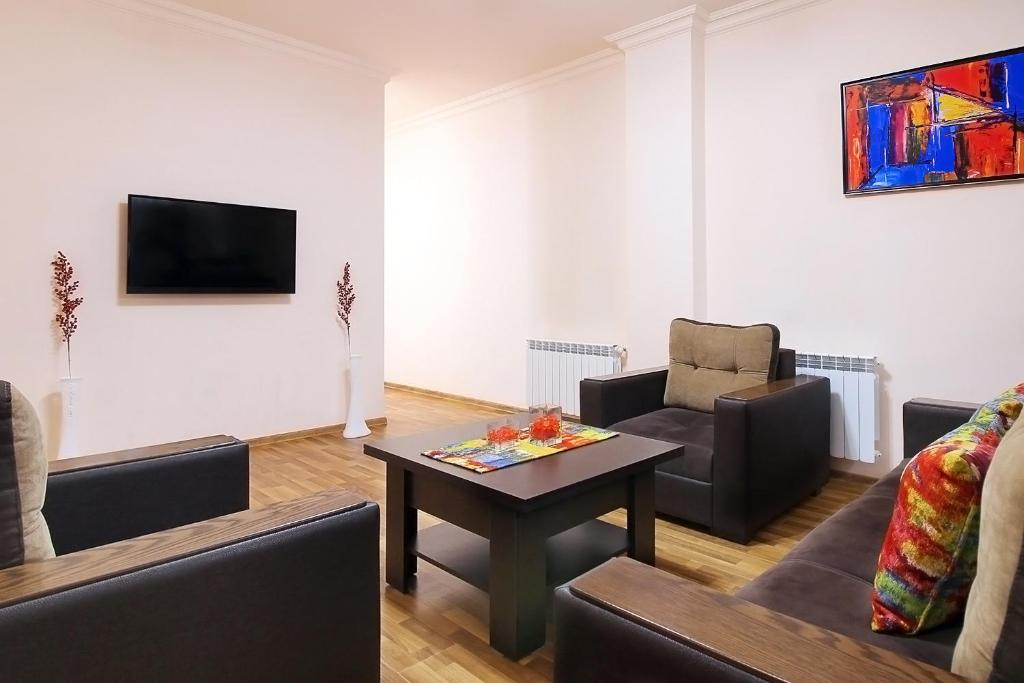 2 Bedroom Apartment on Arami street