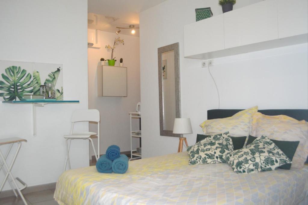 Studio Charles de Gaulle - Vieux Port - Studio Apartment