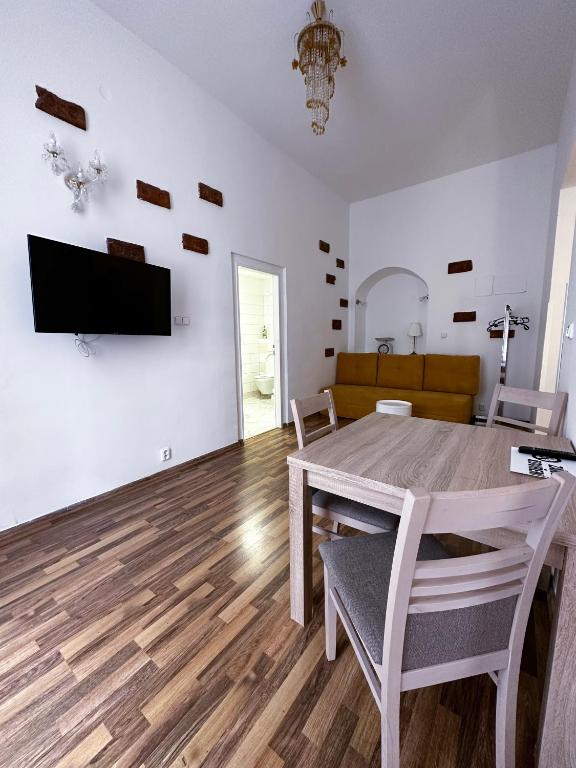 Apartments Paderewski - 14