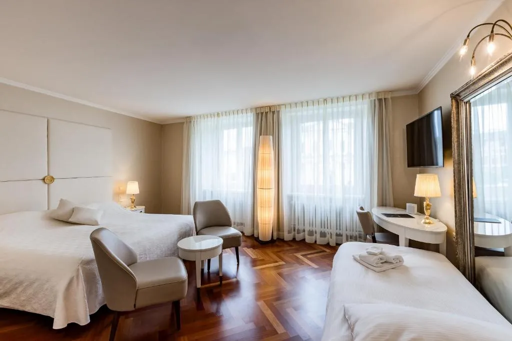 Triple Room with River View