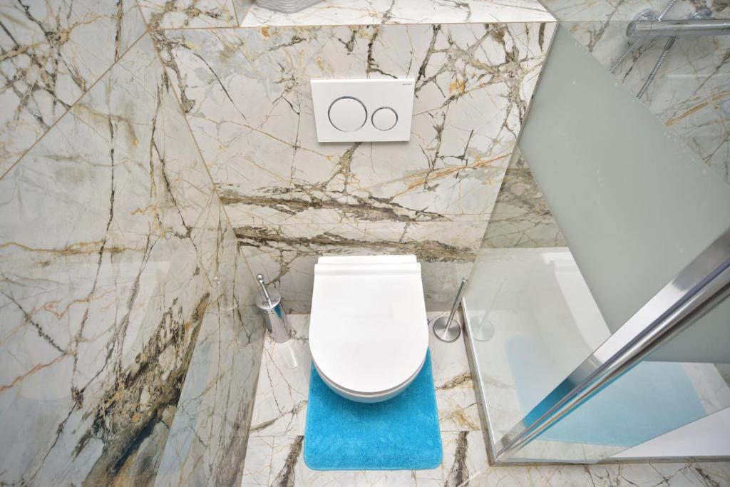 Vltava Design Apartments - 9