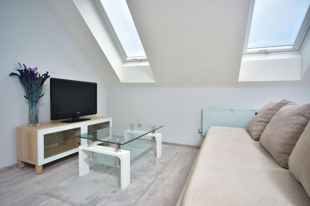 Vltava Design Apartments - 14