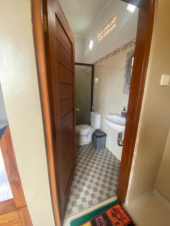 Bagno di GUS ARDITYA HOMESTAY