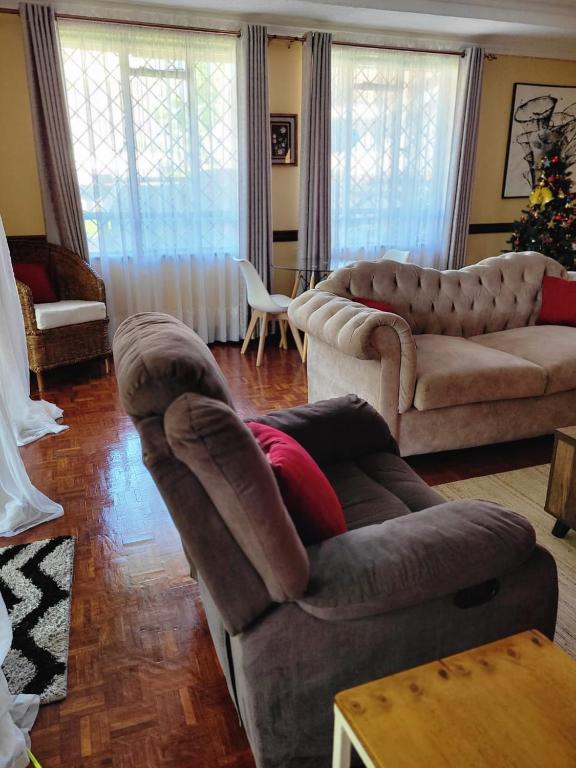 Posezení v ubytování Annodas Homes Milimani Kisumu