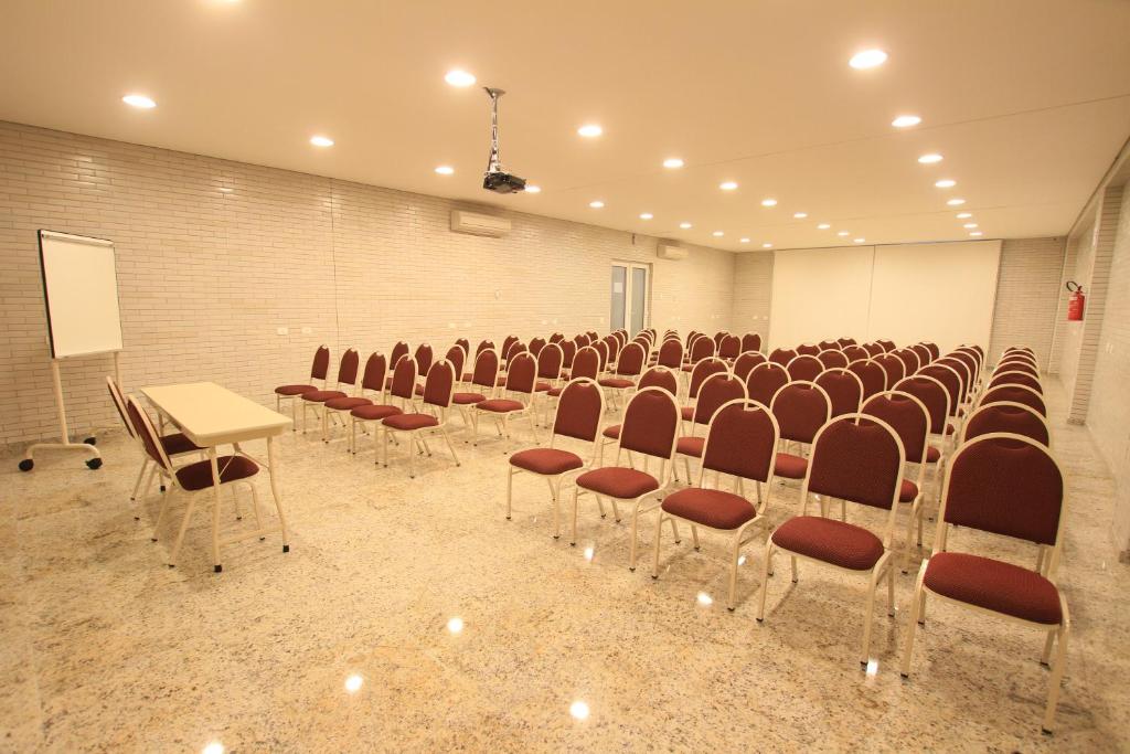  Hotel Confiance Centro Cívico