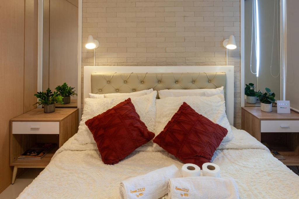 Postel nebo postele na pokoji v ubytování Room 2222 - Tagaytay, PH