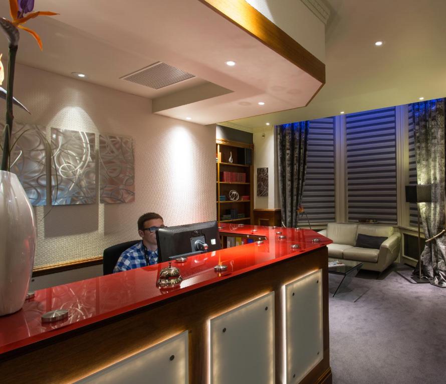 Henley House Hotel - Resim 12