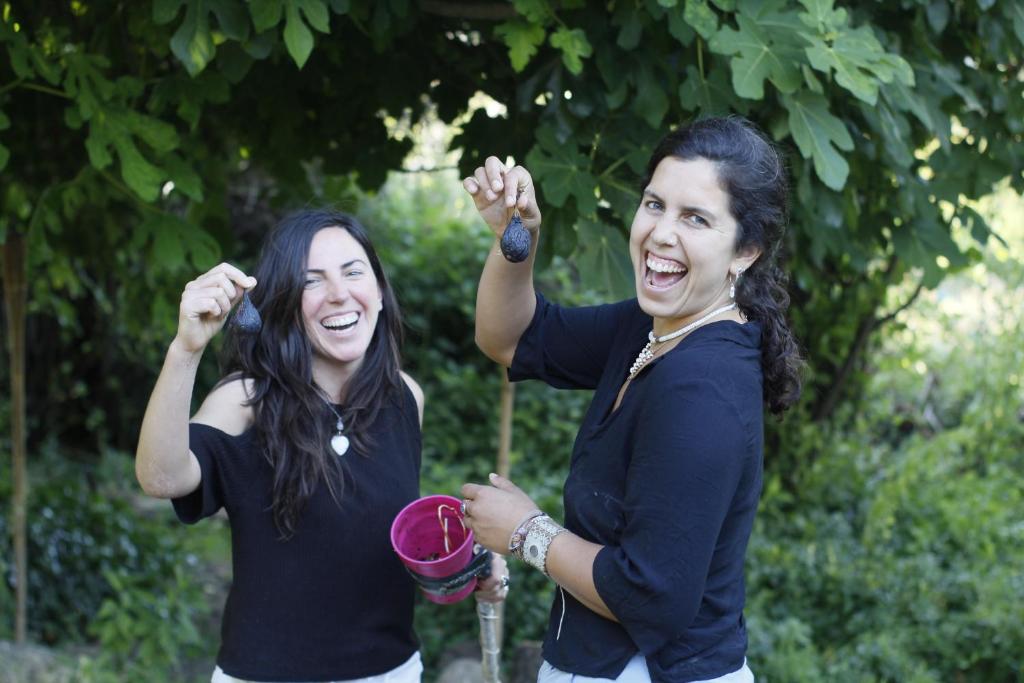 two women are standing next to each other at Alojamiento en Casona Bellavista, una experiencia Patrimonial-Natural in Talca