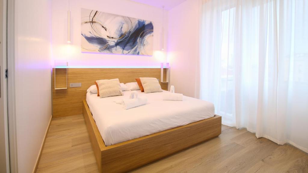 Galleria Roma Art Guesthouse - Tweepersoonskamer Met Balkon