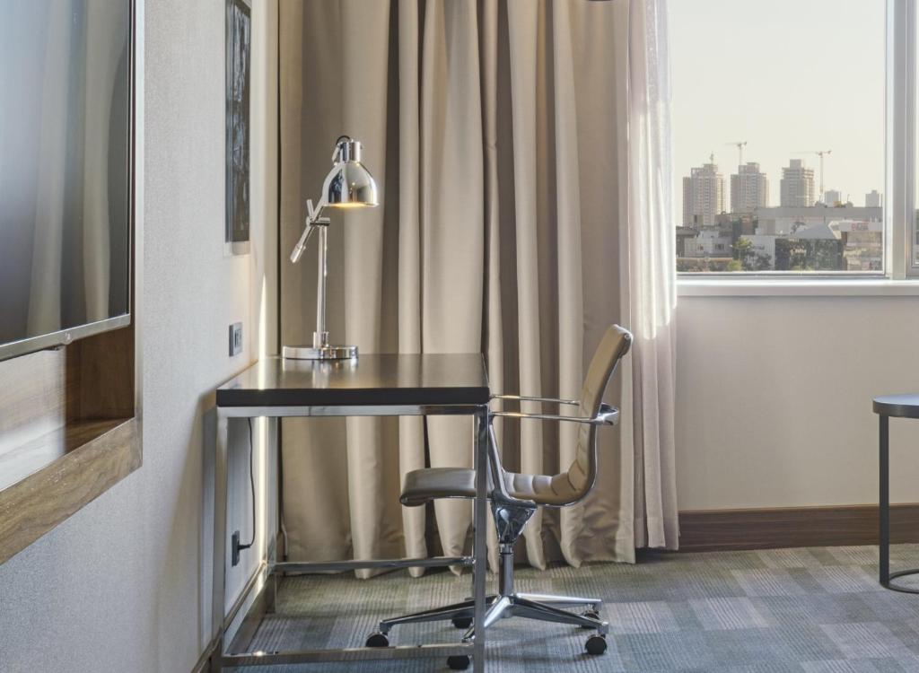 Bof Hotels Business - 2