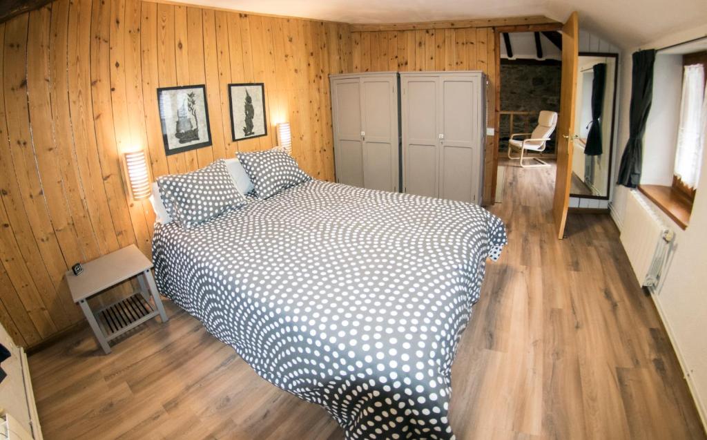 Fotografie z fotogalerie ubytování Casa Feliu v destinaci Isil