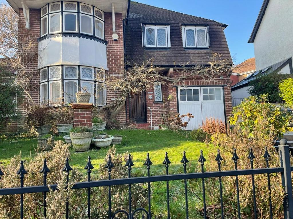 Aed väljaspool majutusasutust Livadia House at St Leonards on Sea