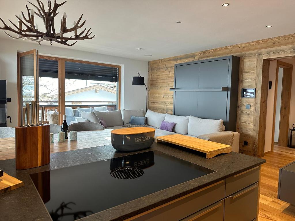 Istumisnurk majutusasutuses Alpin- Chalet Gaisberg