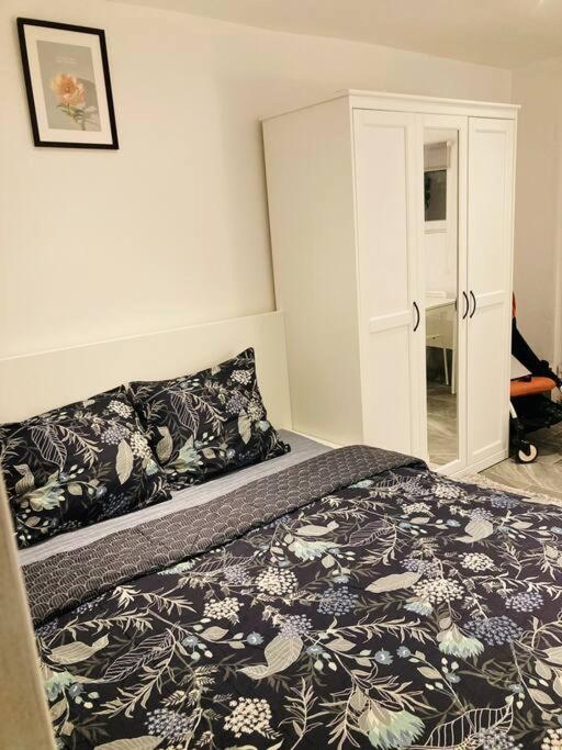 Studio house near paris 10 minutes from Olympic village（エピネー 
